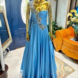 Tiffany Blue Crystal Embellished Dress Size 0 One Shoulder Ruched Bodice